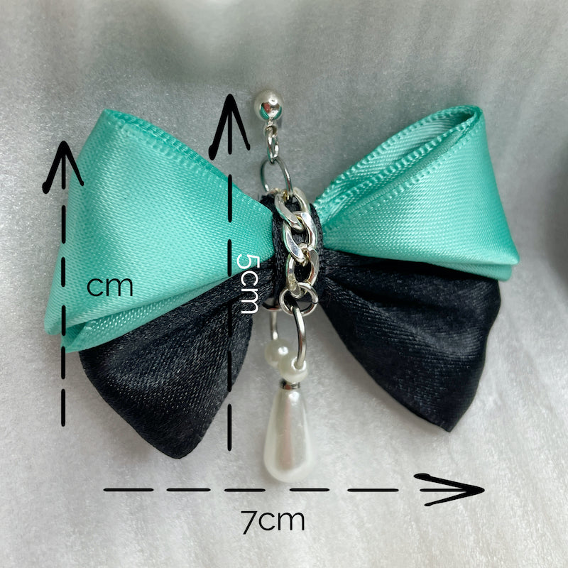 "Drop Earrings" Handmade Tiffany Green & Black Cat Ear Pearl Design Earrings