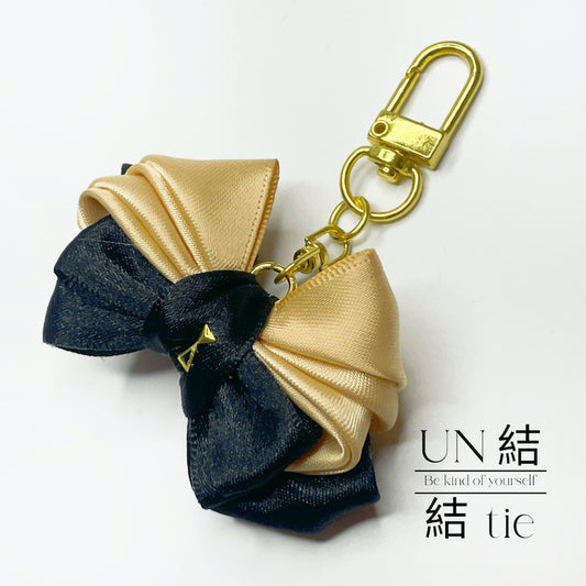 "Charm" Handmade Cat Ear Champagne Bow Keychain | Gold Key Ring