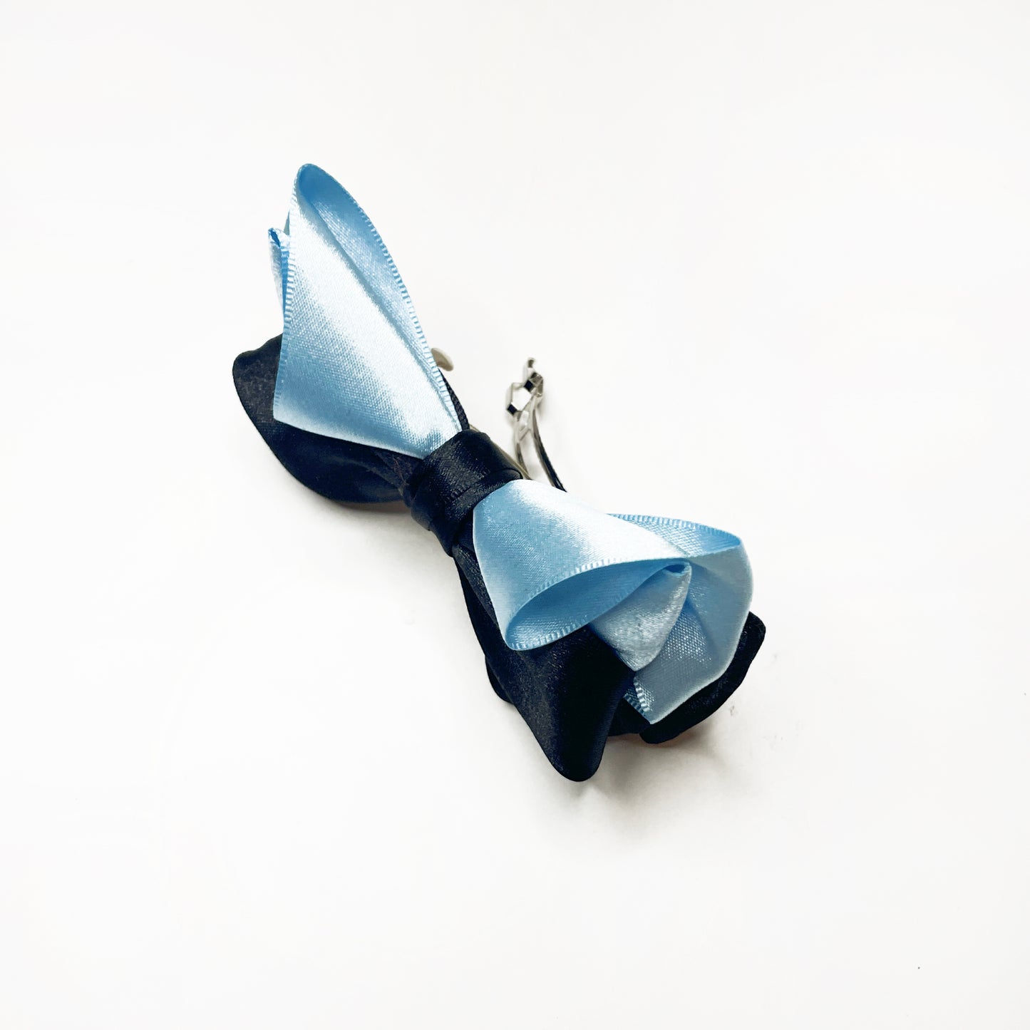 Midnight and Sky – Three-Piece Bow Accessory Set | Pearl-Accented Hair Clip, Satin & Textured Ribbon, Elegant Brooch